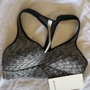 Lululemon Speed Up Sports Bra